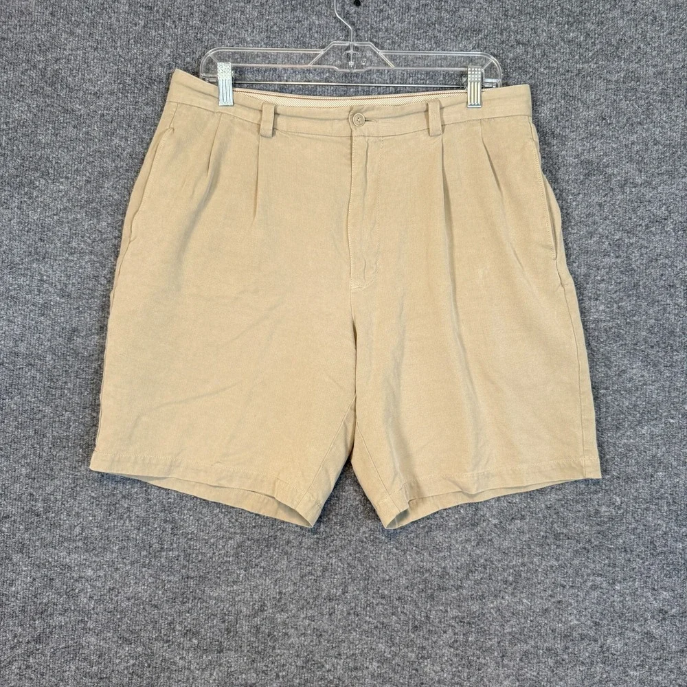 Tommy Bahama Shorts Mens 34 Beige Silk Chino Shorts Pleated Belt Loops Casual